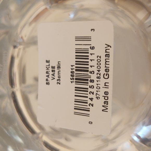 MARQUIS by Waterford Sparkle Vase - Picture 3 of 5